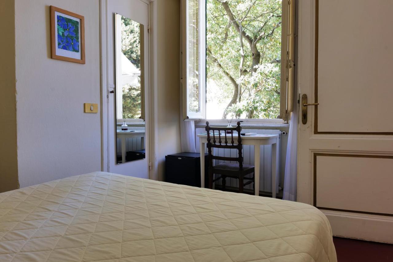 Hotel Club I Pini - Residenza D'Epoca In Versilia ليدو دي كامايوري المظهر الخارجي الصورة
